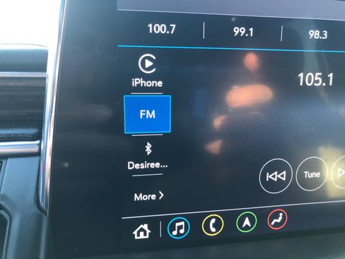 Used 2021 Chevrolet Tahoe High Country w/ Premium Package image 15