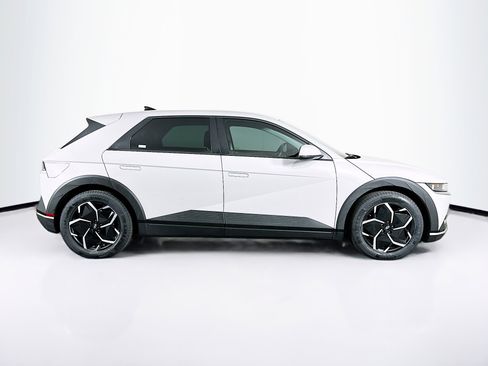 Used 2024 Hyundai Ioniq 5 SEL RWD image 10