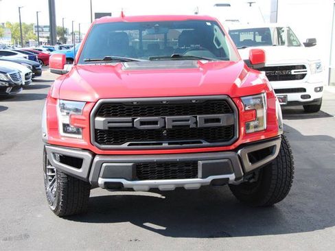 Used 2019 Ford F150 Raptor w/ Equipment Group 802A Luxury AWD/4WD image 3