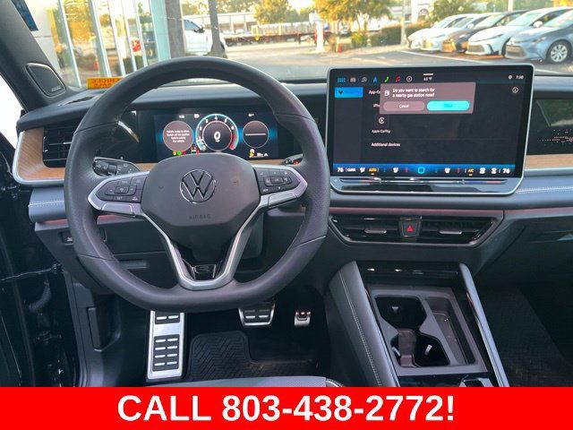 Used 2026 Volkswagen Tiguan SEL R-Line AWD/4WD image 17