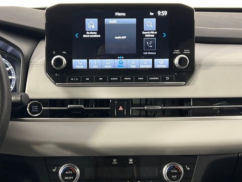 Used 2024 Mitsubishi Outlander SEL image 28