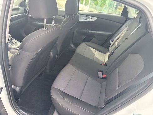 Certified 2023 Kia Forte LXS FWD image 14