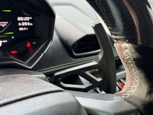 Used 2018 Lamborghini Huracan LP 580-2 RWD image 56