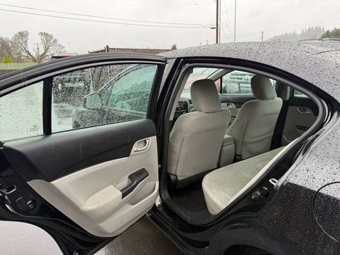 Used 2013 Honda Civic LX image 10