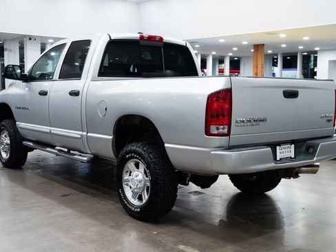 Used 2004 Dodge Ram 2500 Truck SLT w/ Sport Appearance Group image 6