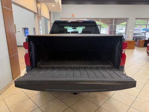 Used 2021 Chevrolet Silverado 1500 Custom RWD image 6