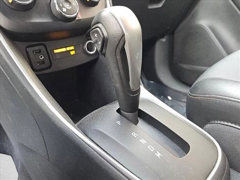 Used 2020 Chevrolet Trax LT w/ Driver Confidence Package image 12