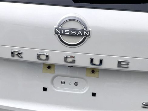 Used 2023 Nissan Rogue SL w/ SL Premium Package AWD/4WD image 29