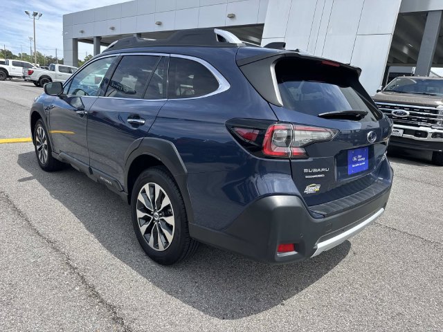 Used 2023 Subaru Outback Touring XT AWD/4WD image 7