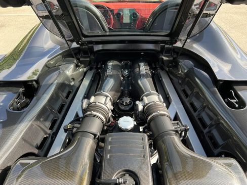 Used 2009 Ferrari F430 Scuderia RWD image 3
