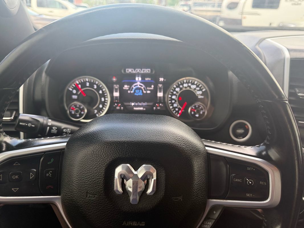 Used 2022 RAM 1500 Big Horn AWD/4WD image 17
