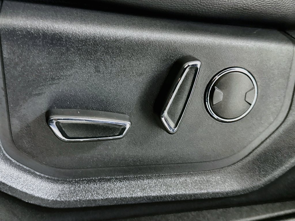 Used 2018 Ford F150 Lariat AWD/4WD image 23