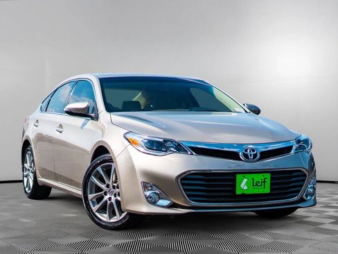 Used 2015 Toyota Avalon XLE Touring FWD image 1