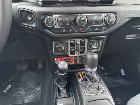 New 2026 Jeep Gladiator Willys image 24