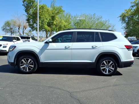 Used 2022 Volkswagen Atlas SE AWD/4WD image 2