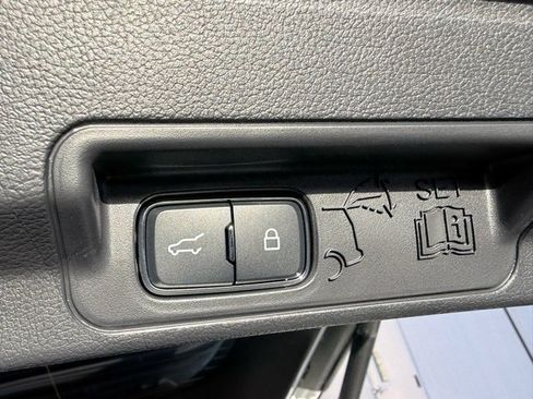 Used 2026 Ford Explorer Platinum w/ LUX Leather Package image 13