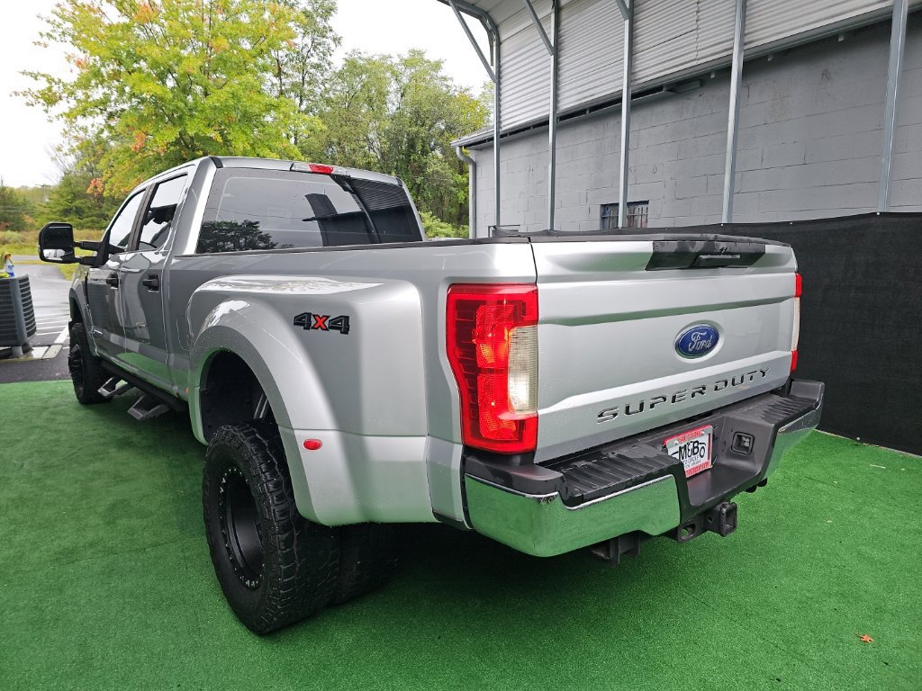 Used 2018 Ford F350 XL w/ Power Equipment Group AWD/4WD image 5