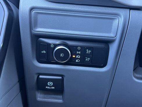 Certified 2022 Ford F150 XL w/ Equipment Group 101A High image 17