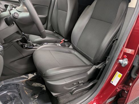 Used 2022 Buick Encore Preferred w/ Safety Package image 9