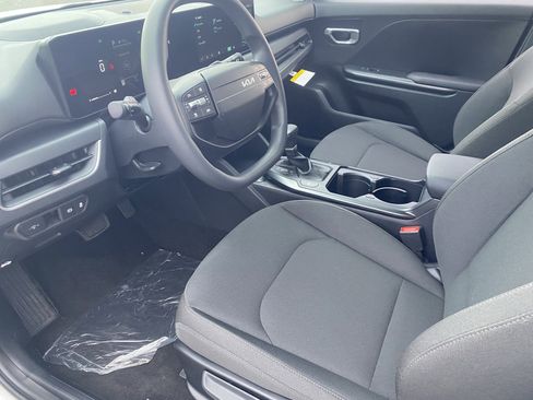 New 2026 Kia K4 LX image 16