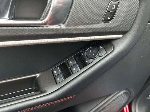 New 2026 Ford Explorer ST-Line AWD/4WD image 5