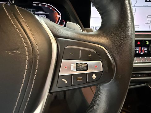 Used 2022 BMW X6 xDrive40i AWD/4WD image 30