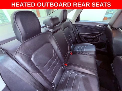 Used 2021 Volkswagen Jetta SEL Premium FWD image 12