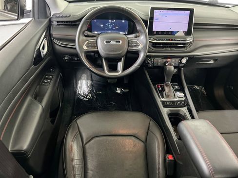 Used 2022 Jeep Compass Trailhawk w/ Trailhawk Elite Group AWD/4WD image 22