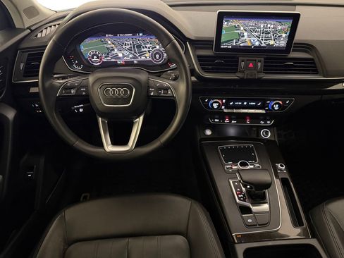 Used 2019 Audi Q5 2.0T Premium Plus w/ Premium Plus Package AWD/4WD image 29