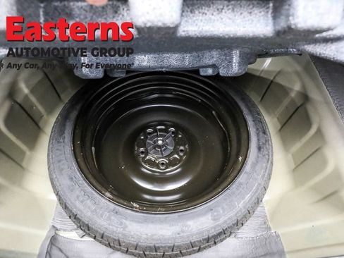 Used 2024 Nissan Altima 2.5 SV image 23