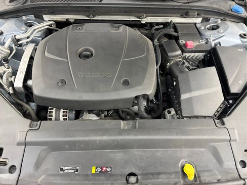 Used 2017 Volvo S90 T6 Inscription w/ Vision Package image 31