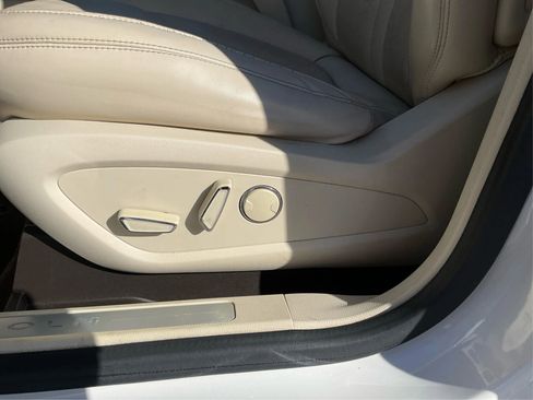 Used 2015 Lincoln MKC FWD w/ Equipment Group 101A Select image 18