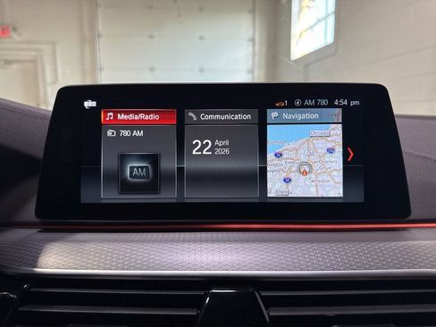 Used 2018 BMW M550i xDrive AWD/4WD image 21