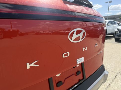 New 2026 Hyundai Kona SEL Premium AWD/4WD image 8