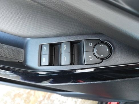 New 2026 Chevrolet Equinox LT w/ Convenience Package II image 41