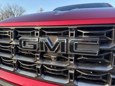 New 2026 GMC Canyon AT4X w/ LPO, Black Badging Package image 59