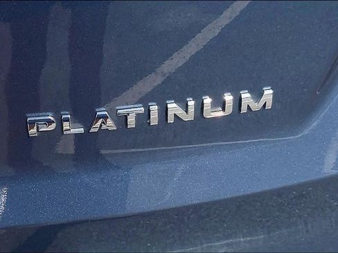 Certified 2018 Ford Explorer Platinum AWD/4WD image 30