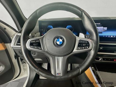Used 2026 BMW X5 xDrive40i w/ M Sport Package AWD/4WD image 11