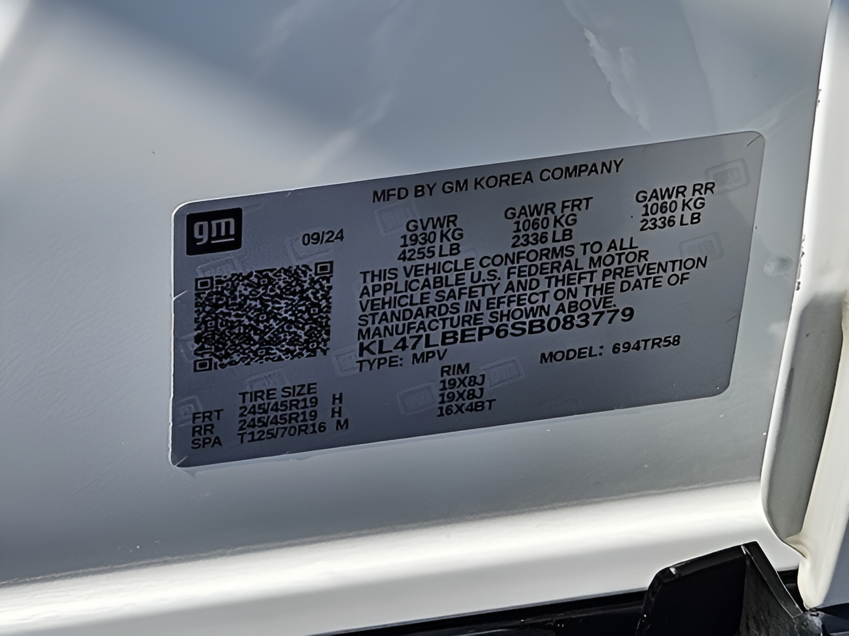 Used 2025 Buick Envista Sport Touring w/ Experience Buick Package FWD image 29