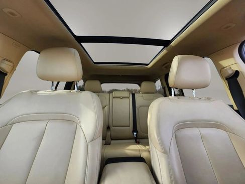 Used 2022 Jeep Grand Cherokee Limited image 18