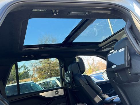 New 2025 Lincoln Navigator Black Label image 12
