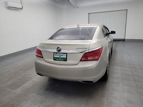 Used 2015 Buick LaCrosse Premium image 7