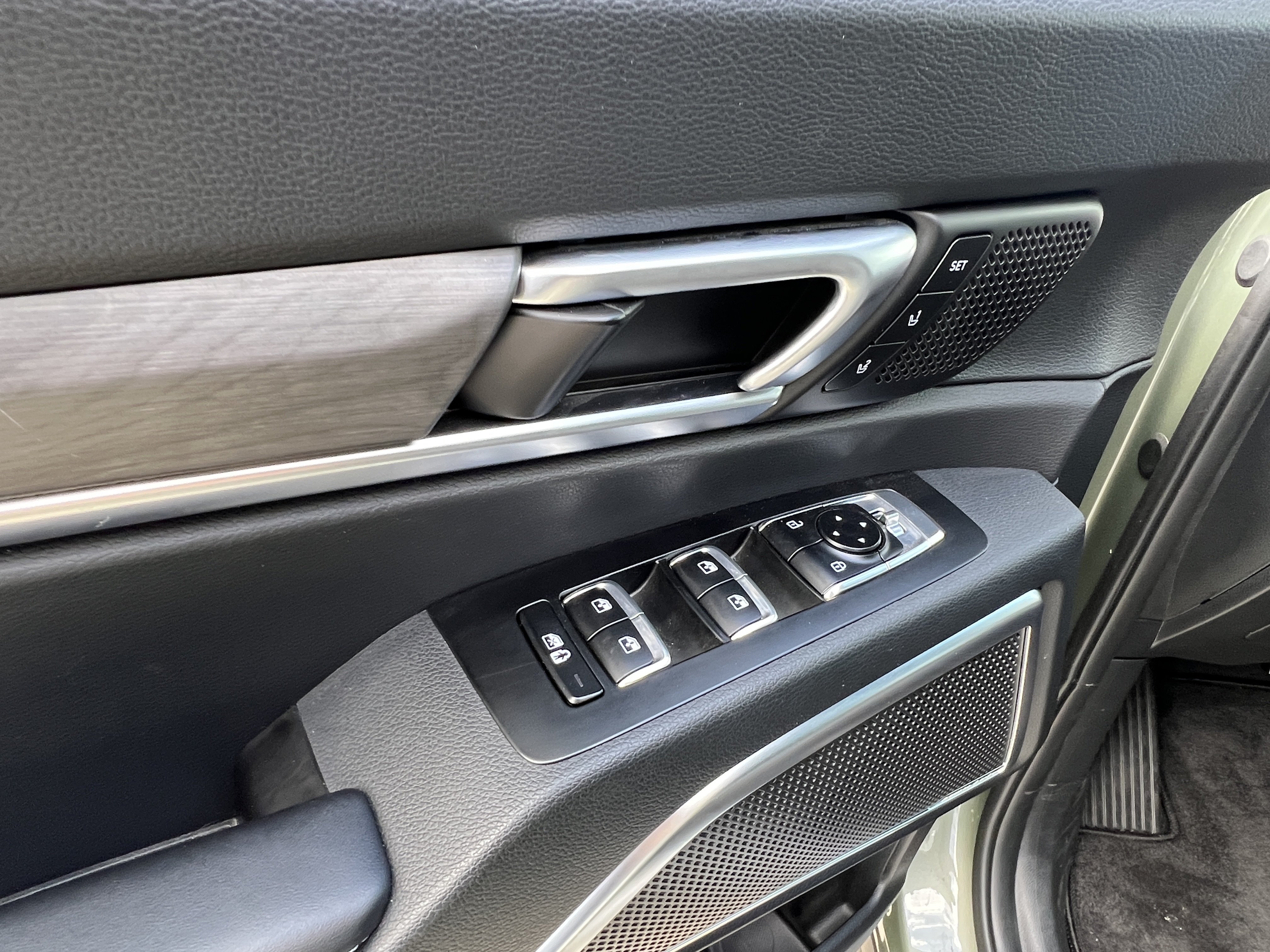 Used 2025 Kia Telluride SX Prestige X-Line AWD/4WD image 25