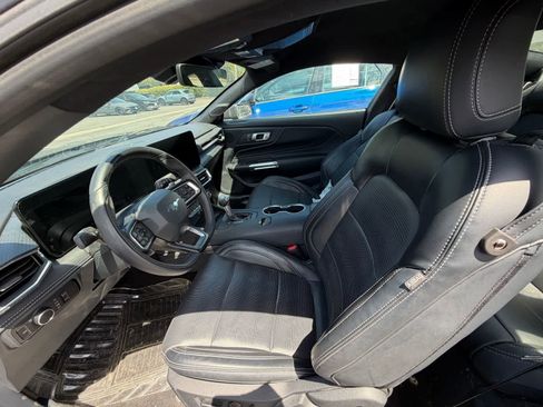 Used 2024 Ford Mustang GT Premium RWD image 6