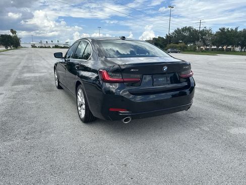 Used 2025 BMW 330i xDrive Sedan AWD/4WD image 12