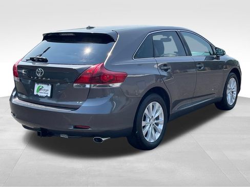 Used 2014 Toyota Venza LE FWD image 7