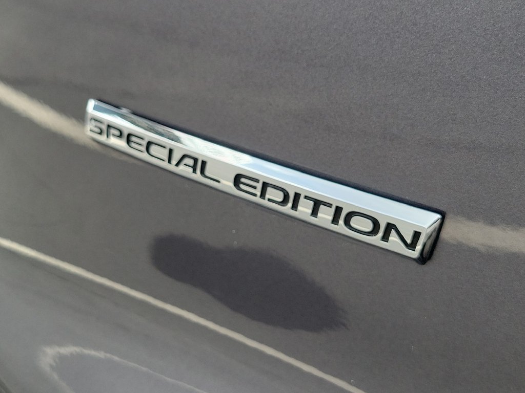 Used 2021 Honda Pilot Special Edition image 9