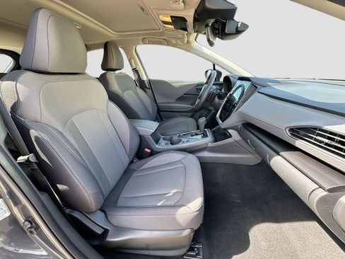 Certified 2025 Subaru Crosstrek 2.0i Premium image 39