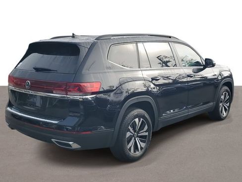 New 2026 Volkswagen Atlas SE image 4