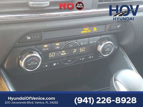 Used 2017 MAZDA CX-9 Signature AWD/4WD image 30
